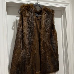 Fur vest Sz M Zara